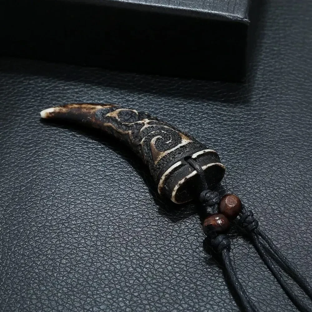 Men wolf pendant​​​ - Picture 3 of 5
